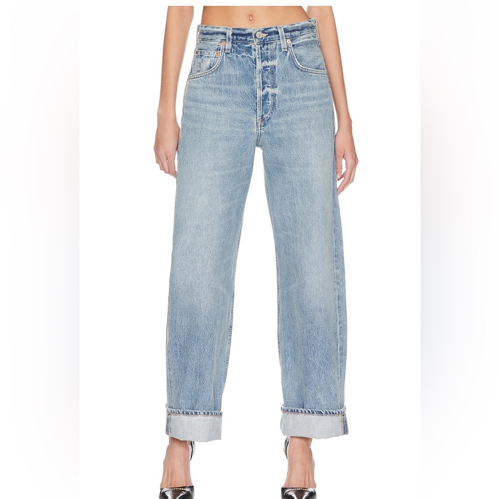Citizens of Humanity Ayla Baggy Cuffed Crop Jeans in Skylights - size 24